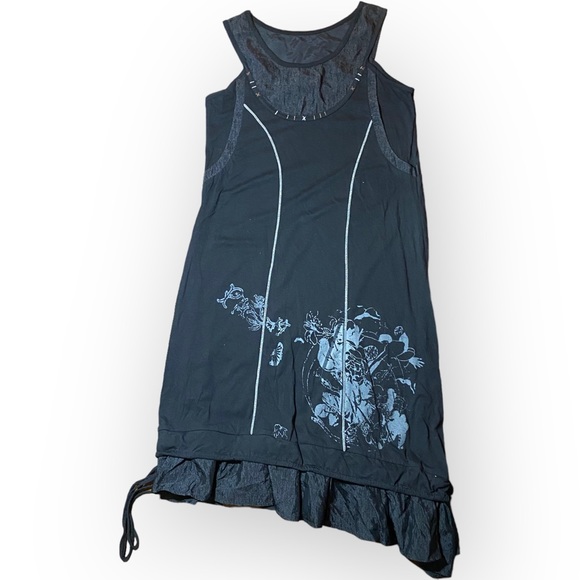Vintage Black Asymmetrical Sleeveless Dress with Graphic Detail Size Medium - Picture 10 of 10